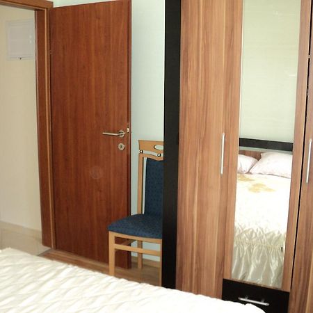 Apartment Mandrac Novigrad  Bilik gambar