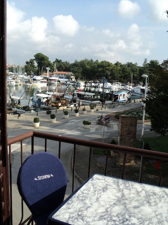 Apartment Mandrac Novigrad  Bilik gambar